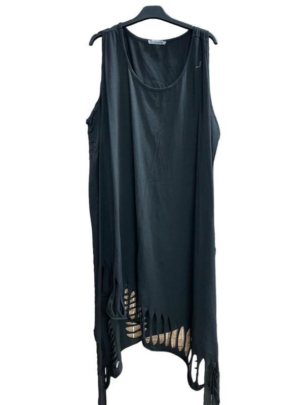 Cut out Tuniken mit einem AA von 70 cm - schwarz