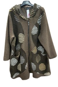 Teddy Jacke beige gemustert AA 70 cm Länge 98 cm