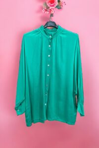 Bluse 100% Viscose AA 64 cm Länge 72 cm ca. Größe 44/46 nicht dehnbar