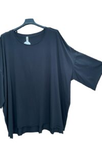 Tunika mit 3/4 Arm in schwarz AA 82 cm Länge vorne 75 cm, Länge hinten 82 cm