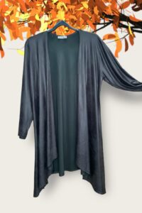 Magna Lederoptik Longjacke zipfelig in oliv, in allen Größen erhältlich 40-58