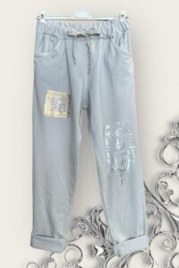 Hose hellgrau in kleinen Größen erhältlich