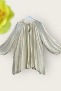 Seide-Viskose Bluse creme AA 72 cm