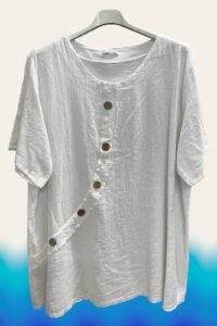 Tunika mit Knöpfen in weiß AA 70 cm, Länge 77 cm