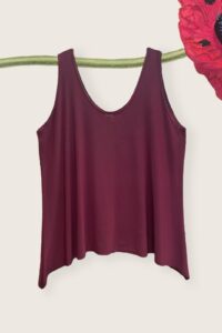 Magna Top zipfelig in weinrot 40-58