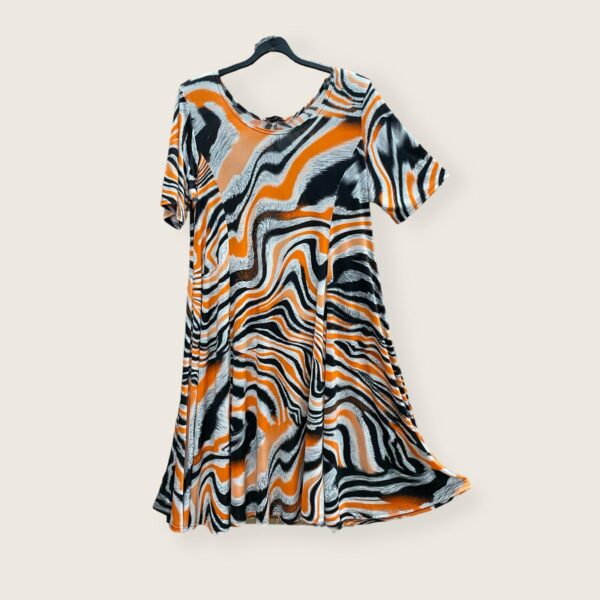Magna Kleid in orange/schwarz 44-58