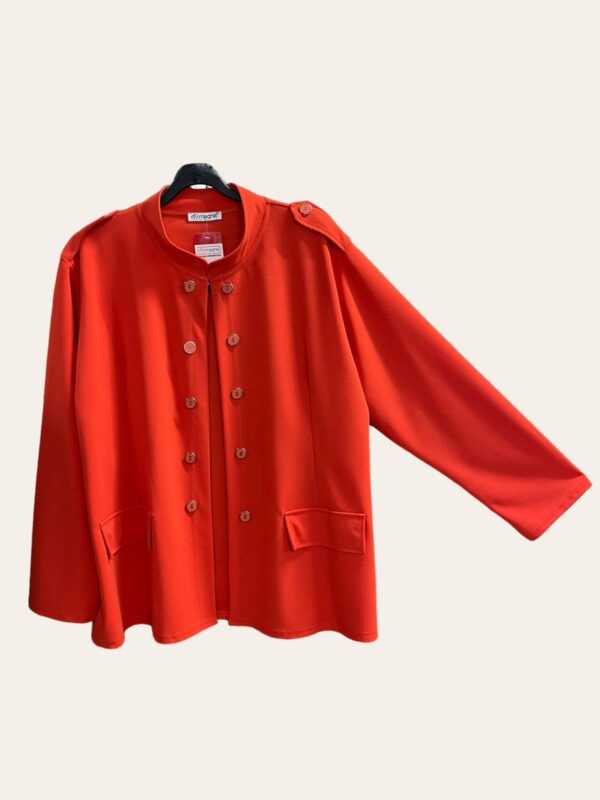 Magna Jacke mit Zierknöpfen in koralle 40-58