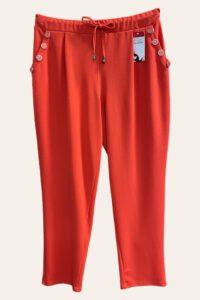 Magna Jogpant mit Knöpfen an den Taschen in koralle 40-58