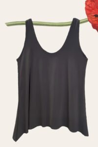 Magna Top zipfelig in dunkelbraun 40-58