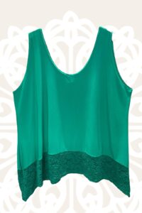 Magna Spitzentop zipfelig in grün 40-58